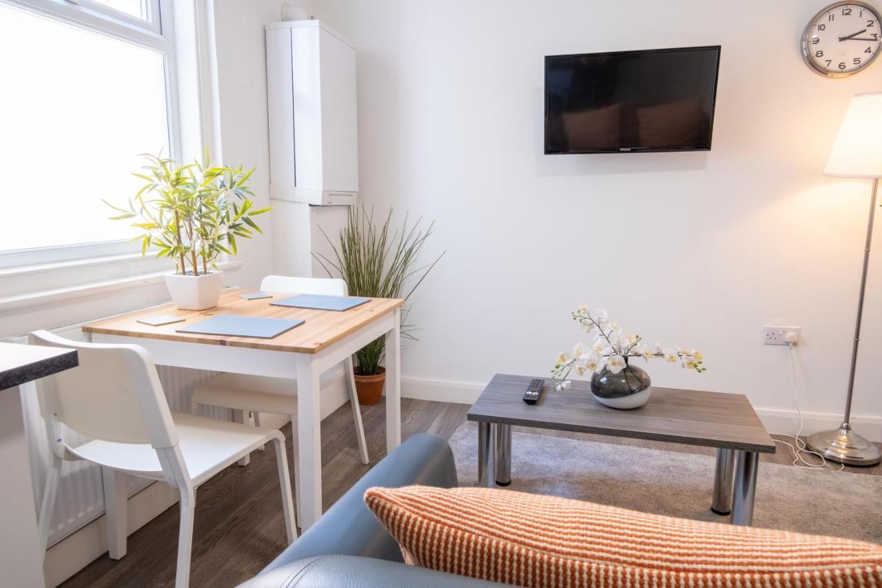 Westcliffe Apartments 사우스포트 외부 사진